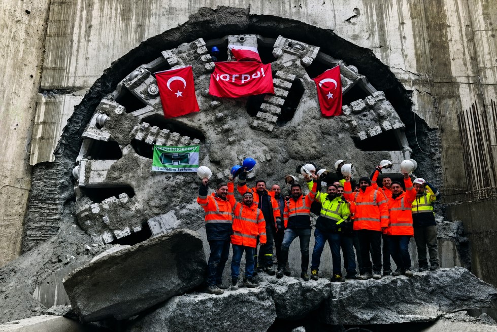 LODŹ DEMİRYOLU KAVŞAĞI (TEN-T) İYİLEŞTİRME PROJESİ